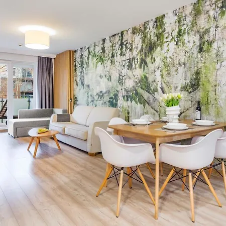 A008 Lux Tukan Polanki Park - Apartment