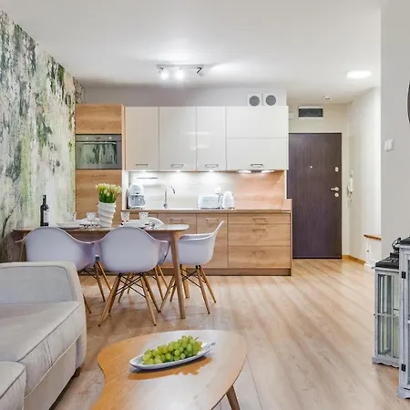 Apartment A008 Lux Tukan Polanki Park - *