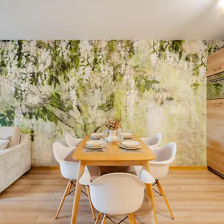 A008 Lux Tukan Polanki Park - Apartment *